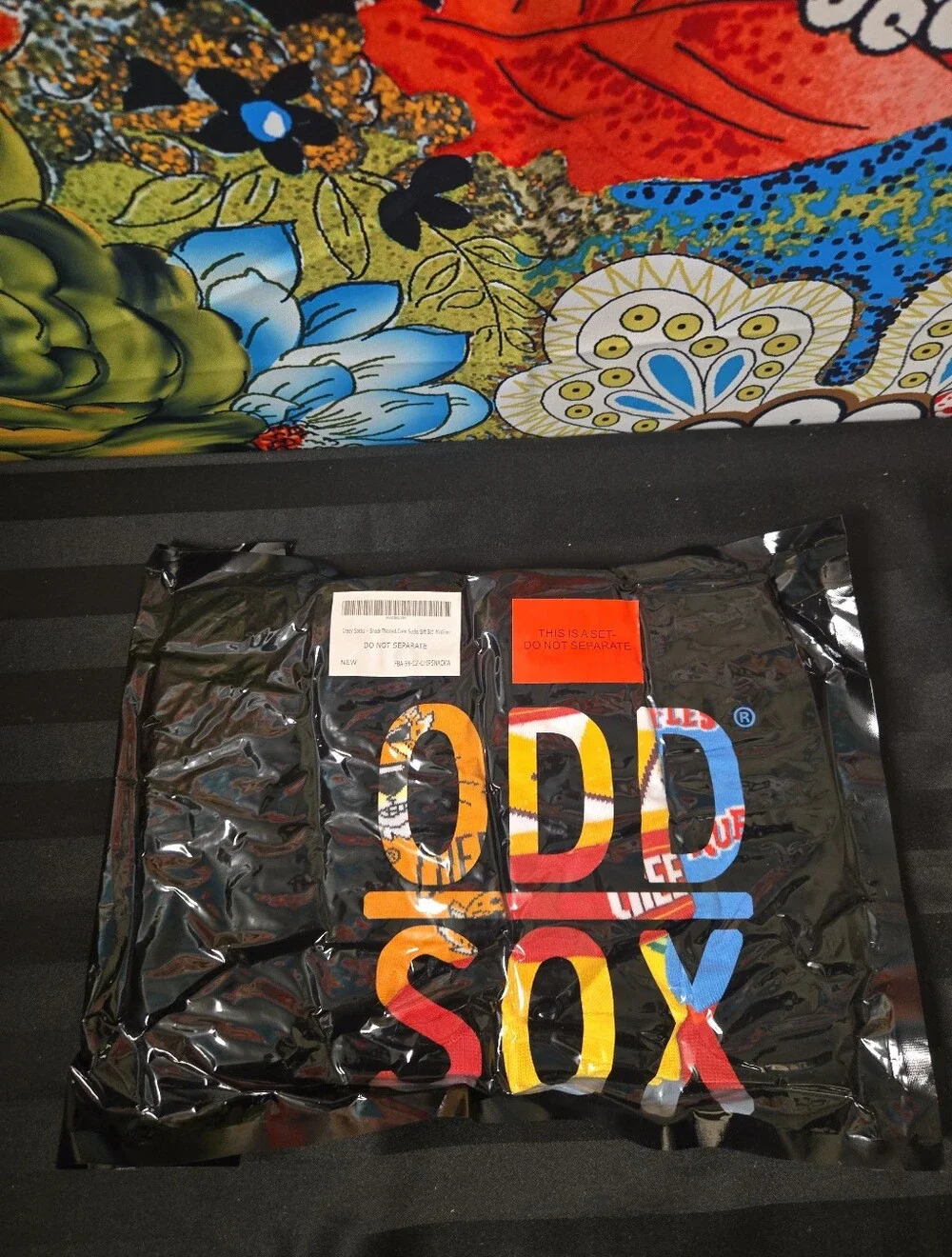Size Medium 8 Pack Crazy Odd Sox Crew Cotton Blend Socks Ruffles Snacks Food Etc
